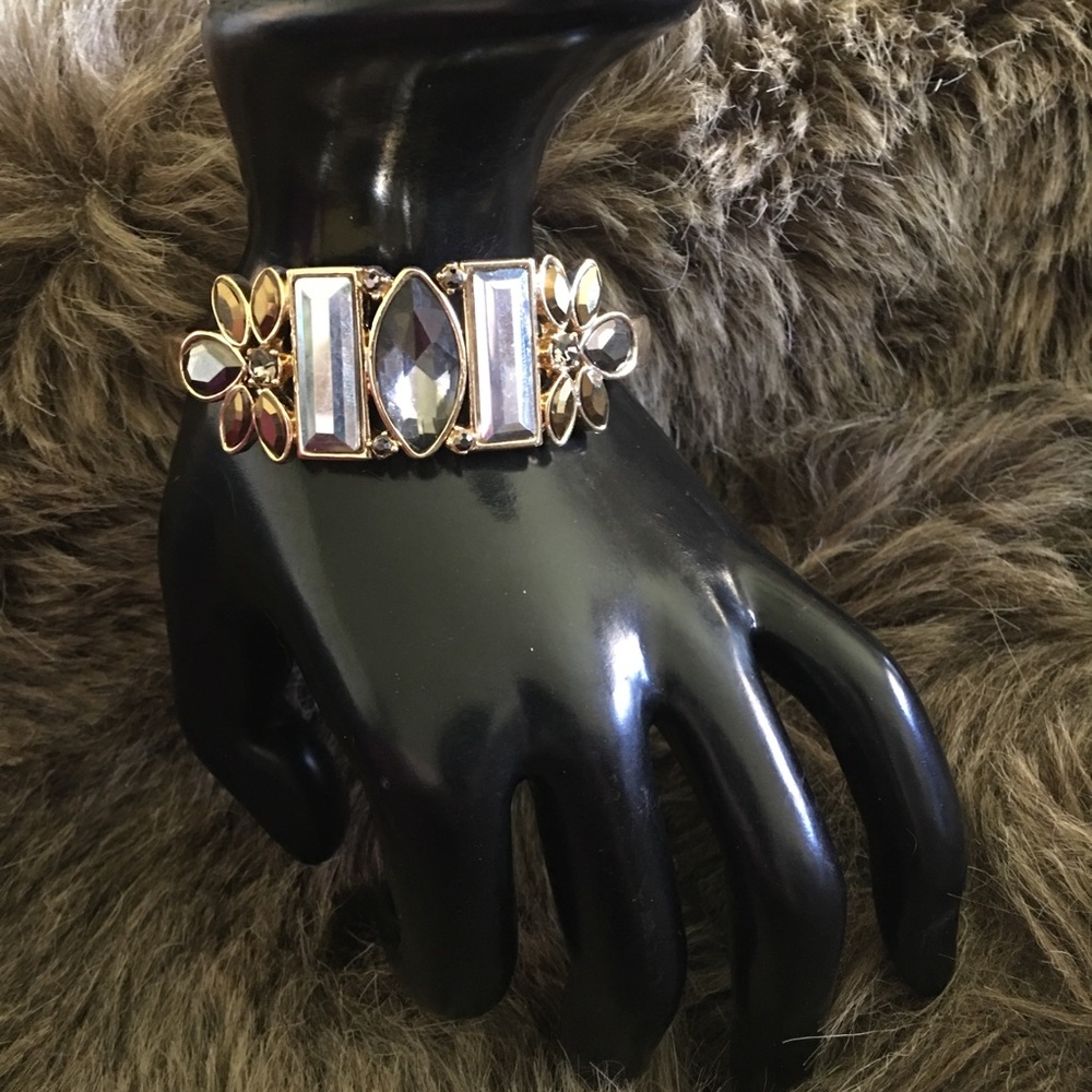 Vintage 80s faceted glass stone clamp bracelet